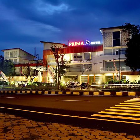 Prima Sr Hotel & Convention Yogyakarta Sleman  Exteriér fotografie