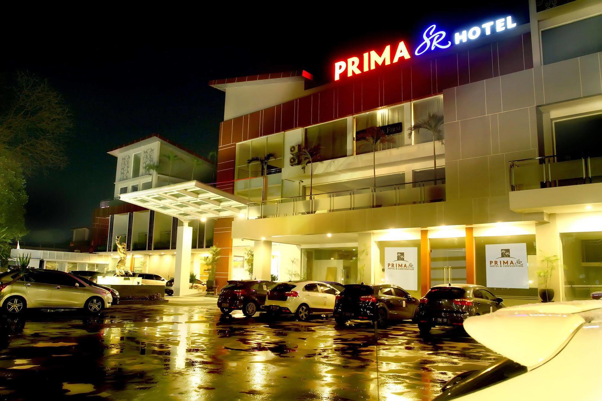 Prima Sr Hotel & Convention Yogyakarta Sleman  Exteriér fotografie