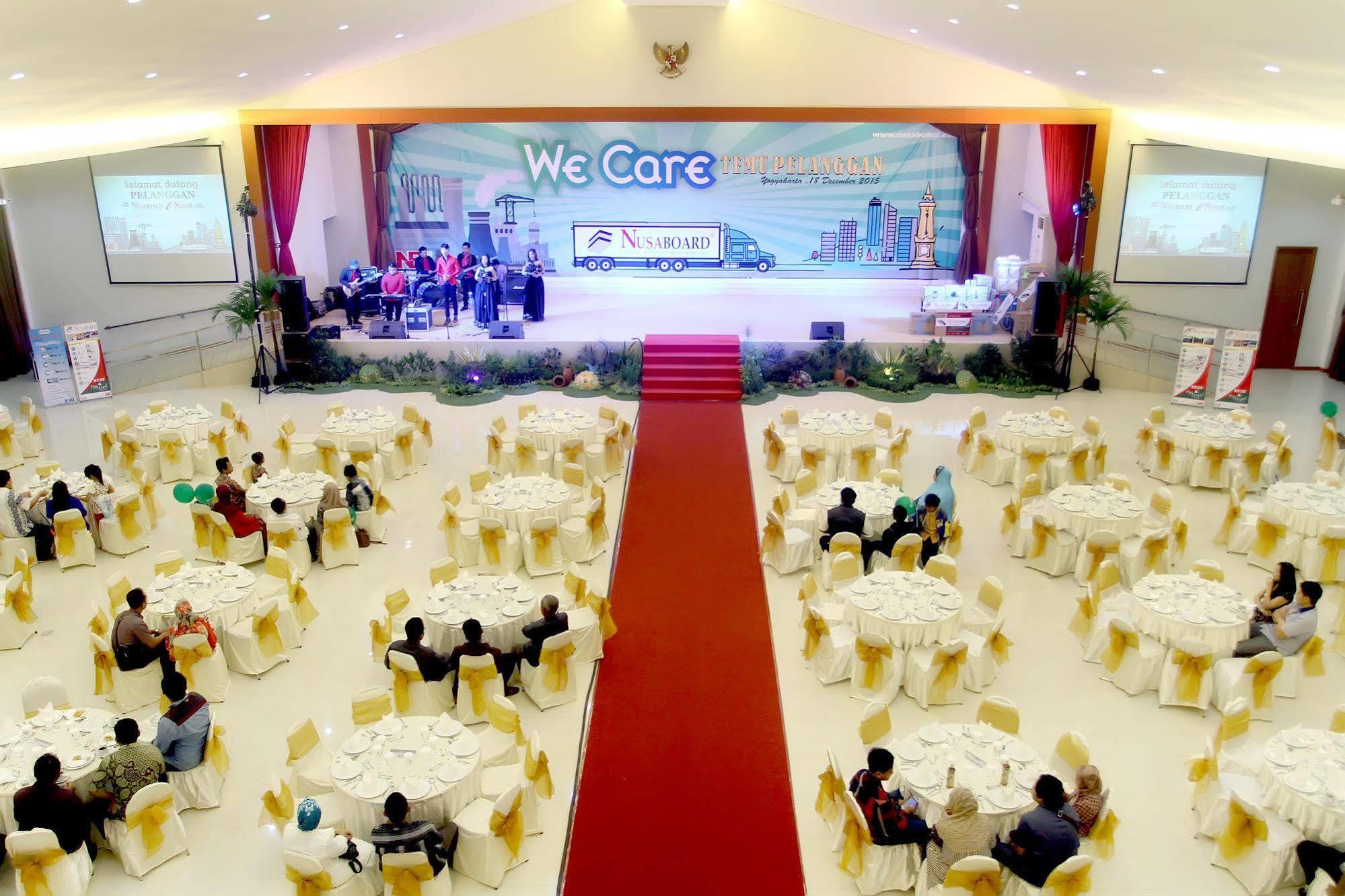 Prima Sr Hotel & Convention Yogyakarta Sleman  Exteriér fotografie